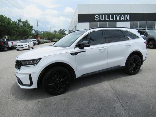 White Pearl 2021 Kia Sorento SX