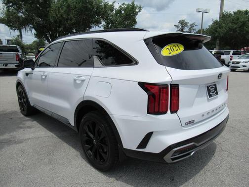 White Pearl 2021 Kia Sorento SX