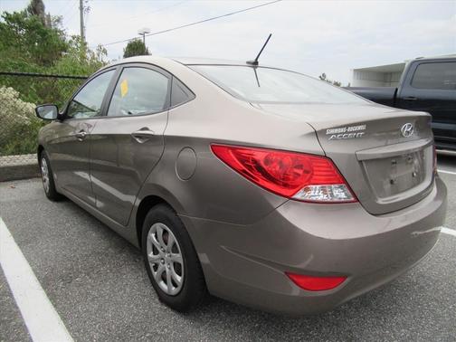 2014 Hyundai Accent GLS