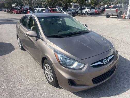 2014 Hyundai Accent GLS