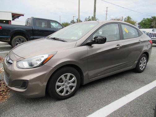 2014 Hyundai Accent GLS