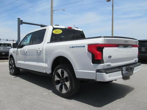2023 Ford F-150 Lightning Platinum