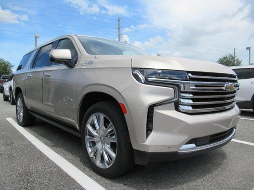 2021 Chevrolet Suburban High Country