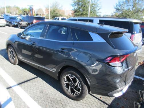 2025 Kia Sportage LX