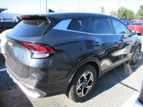 2025 Kia Sportage LX