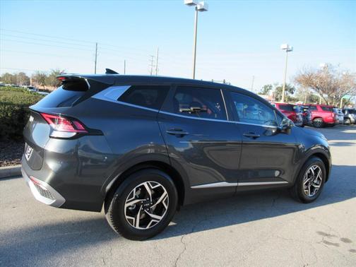 2025 Kia Sportage LX