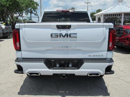 Glacier White 2026 GMC Sierra 1500 Denali Ultimate