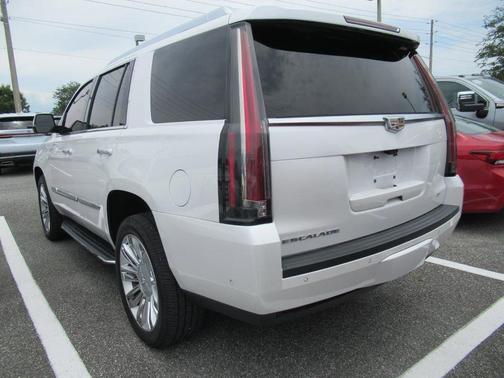 Crystal White 2019 Cadillac Escalade Premium Luxury
