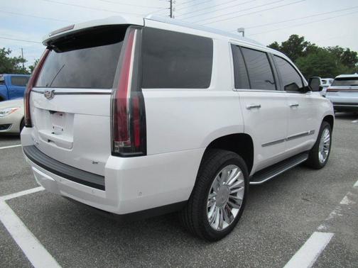 Crystal White 2019 Cadillac Escalade Premium Luxury