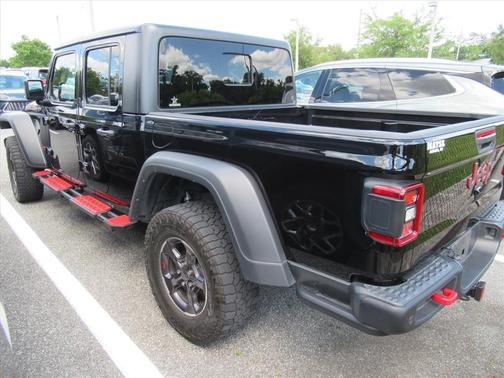 Black Clearcoat 2021 Jeep Gladiator Rubicon