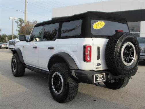 2022 Ford Bronco Badlands