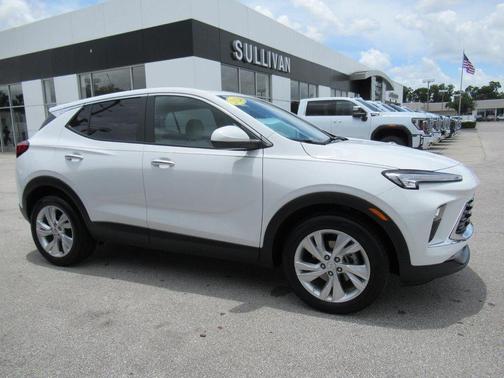 Summit White 2024 Buick Encore GX Preferred
