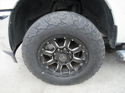 Bright White Clearcoat 2019 RAM 2500 Tradesman