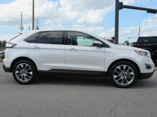 White Platinum Clearcoat Metallic 2016 Ford Edge Titanium