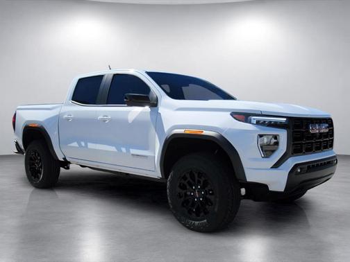 Summit White 2026 GMC Canyon Elevation