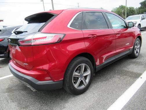 Rapid Red Metallic Tinted Clearcoat 2020 Ford Edge SEL