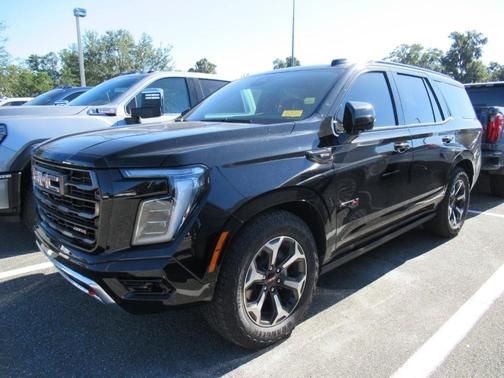 Onyx Black 2025 GMC Yukon AT4 Ultimate