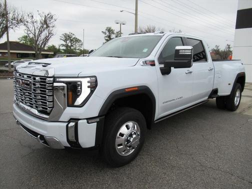 2026 GMC Sierra 3500 Denali