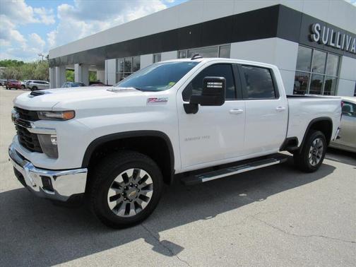 Summit White 2025 Chevrolet Silverado 2500 LT