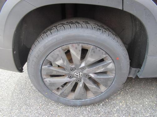 2022 Volkswagen Taos 1.5T S