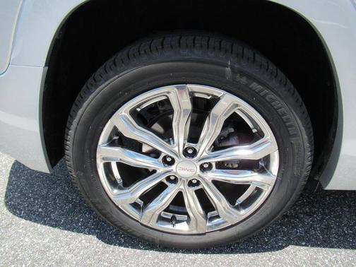 Quicksilver Metallic 2020 GMC Terrain Denali