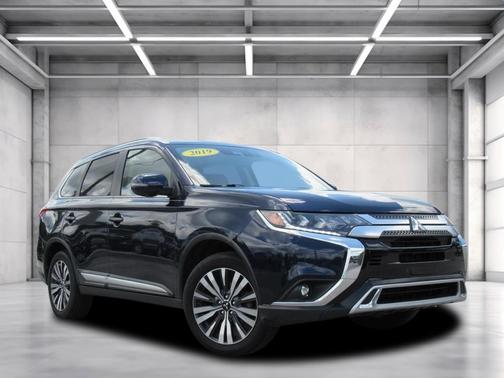 2019 Mitsubishi Outlander SEL