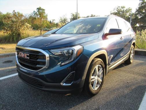 2020 GMC Terrain SLE