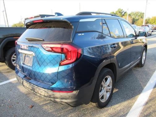 2020 GMC Terrain SLE