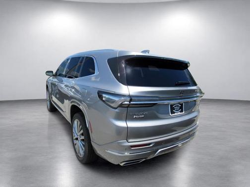 Moonstone Gray Metallic 2026 Buick Enclave Avenir
