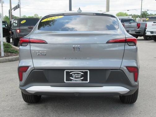 Gray Metallic 2025 Buick Envista Preferred