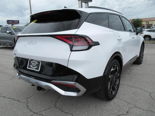 White Pearl 2023 Kia Sportage SX-Prestige