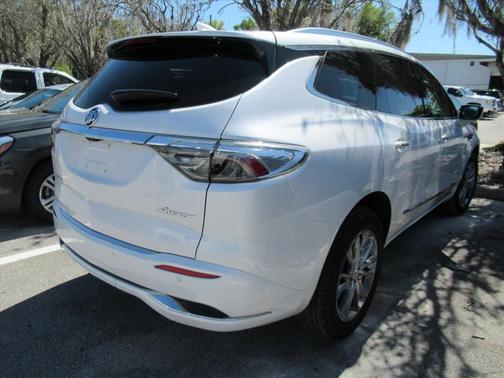 2023 Buick Enclave Avenir