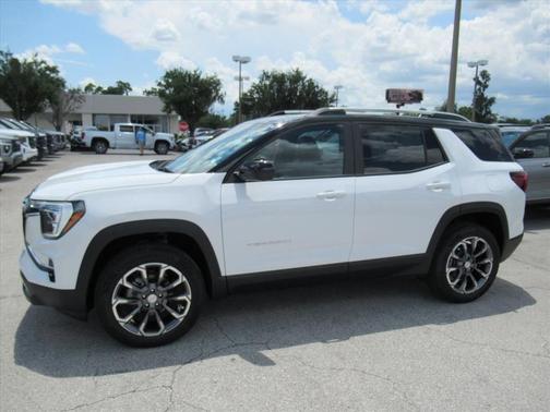Summit White 2026 GMC Terrain Elevation