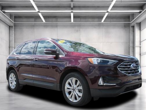 Burgundy 2023 Ford Edge Titanium