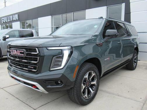 Midnight Pine 2026 GMC Yukon XL AT4 Ultimate