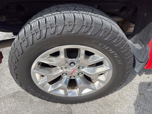 Cardinal Red 2018 GMC Sierra 1500 SLT