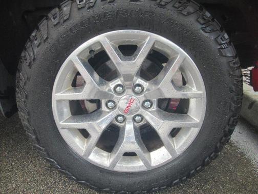 Cardinal Red 2018 GMC Sierra 1500 SLT