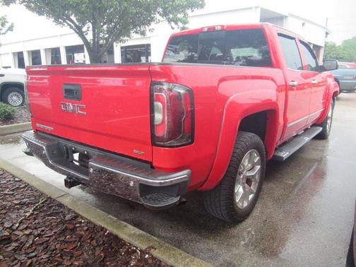 Cardinal Red 2018 GMC Sierra 1500 SLT