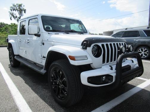 2022 Jeep Gladiator Overland