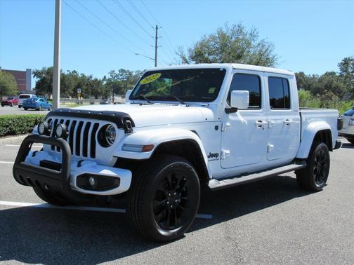 2022 Jeep Gladiator Overland