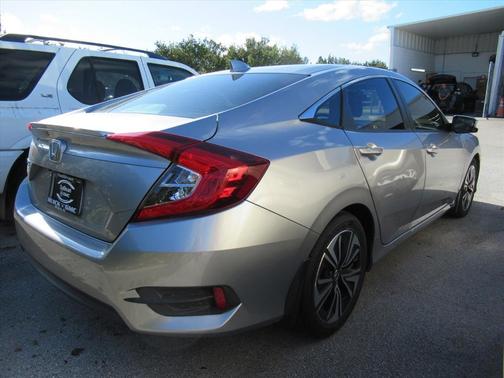 2018 Honda Civic EX-L