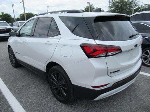 Pearl 2023 Chevrolet Equinox RS