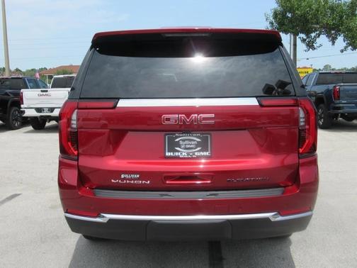 2025 GMC Yukon Elevation