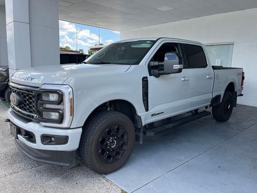 Avalanche 2025 Ford F-250 Lariat