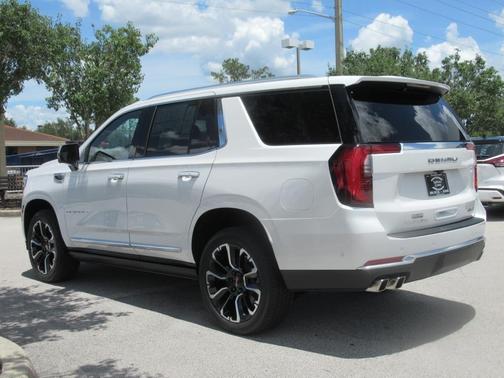 2025 GMC Yukon Denali
