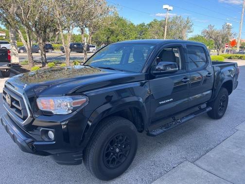 2022 Toyota Tacoma SR5