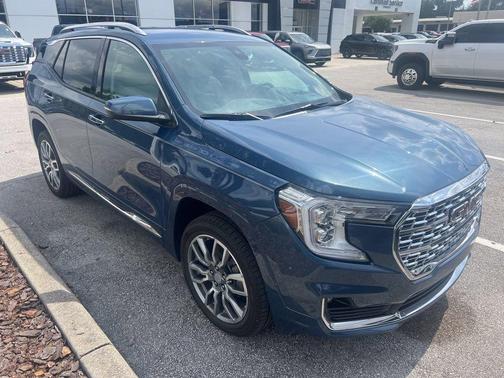 2024 GMC Terrain Denali