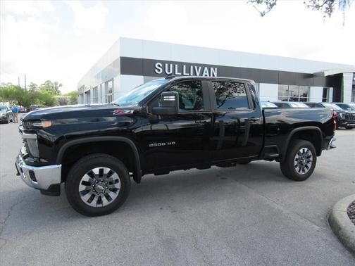 Black 2024 Chevrolet Silverado 2500 LT