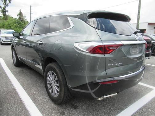 2023 Buick Enclave Premium