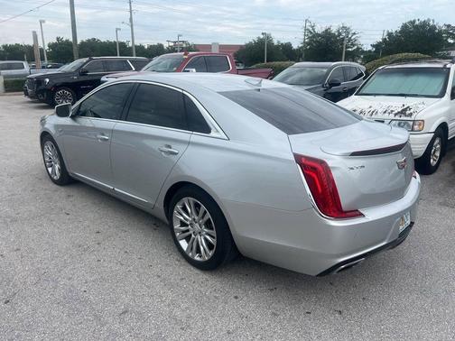Radiant Silver Metallic 2019 Cadillac XTS Luxury
